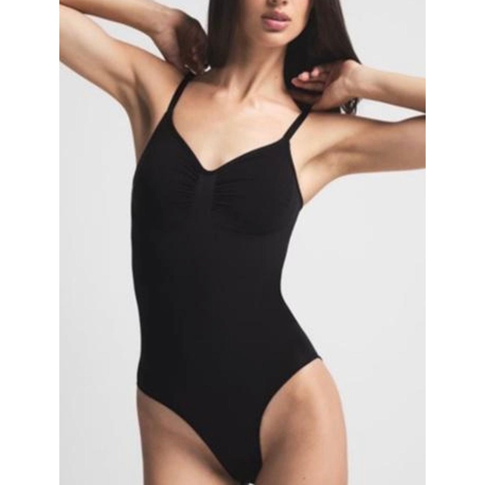 SKIMS NWOT Women Black Ruched Adjustable Strap Bodysuit S Bodycon bodysculpting